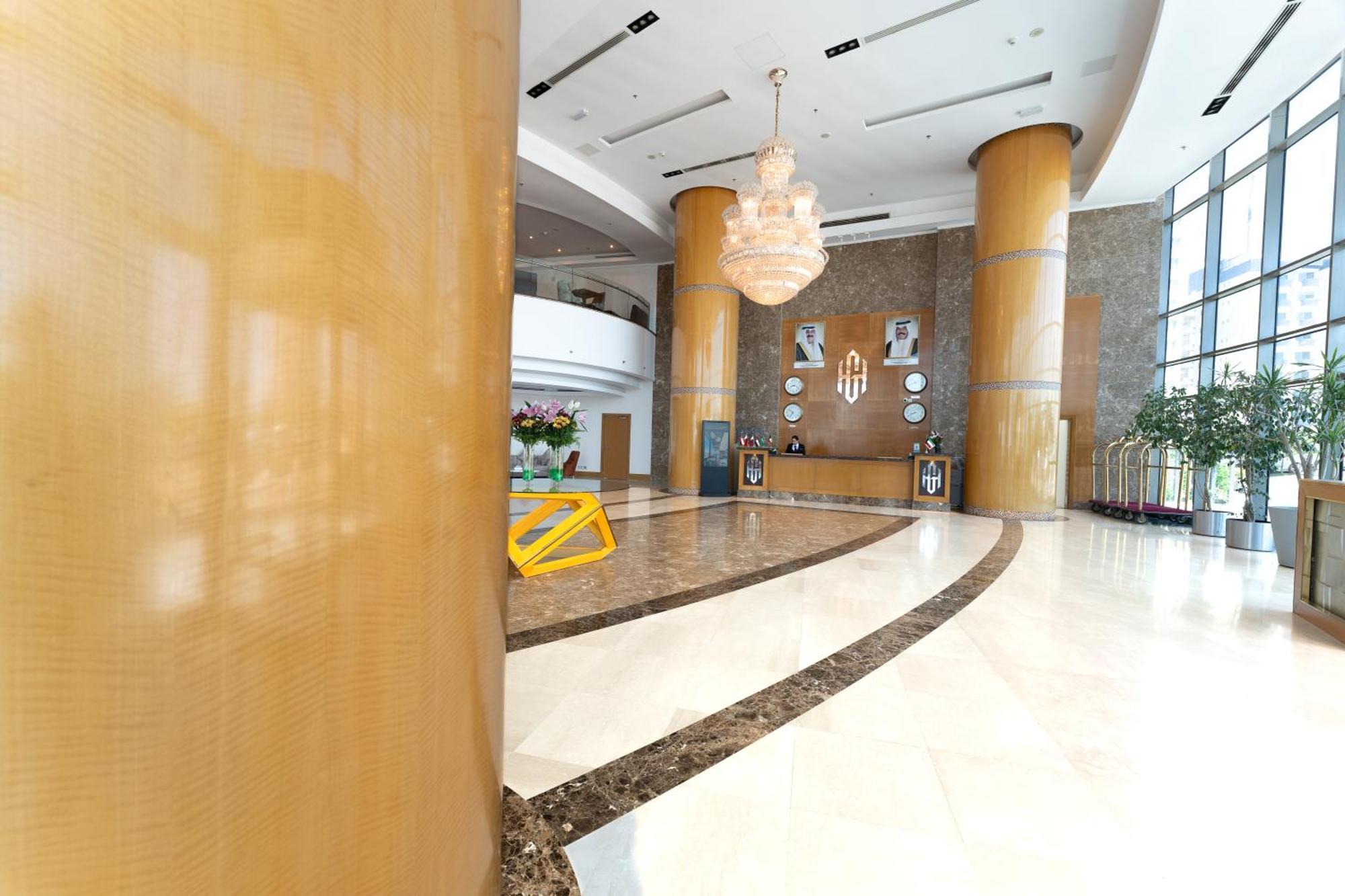 Kuwait Grand Hotel Kuwait City Exterior photo